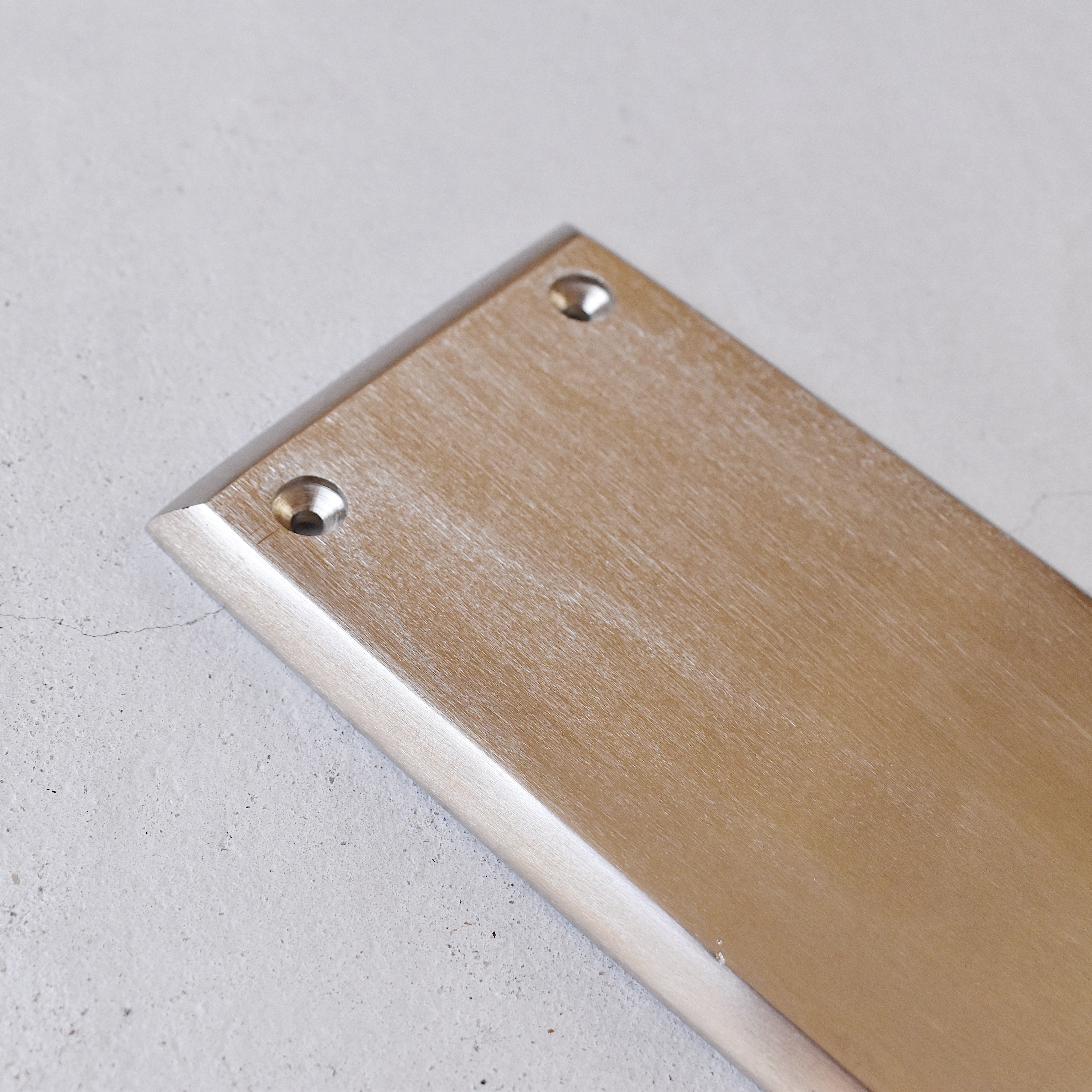 プッシュプレート シルバー