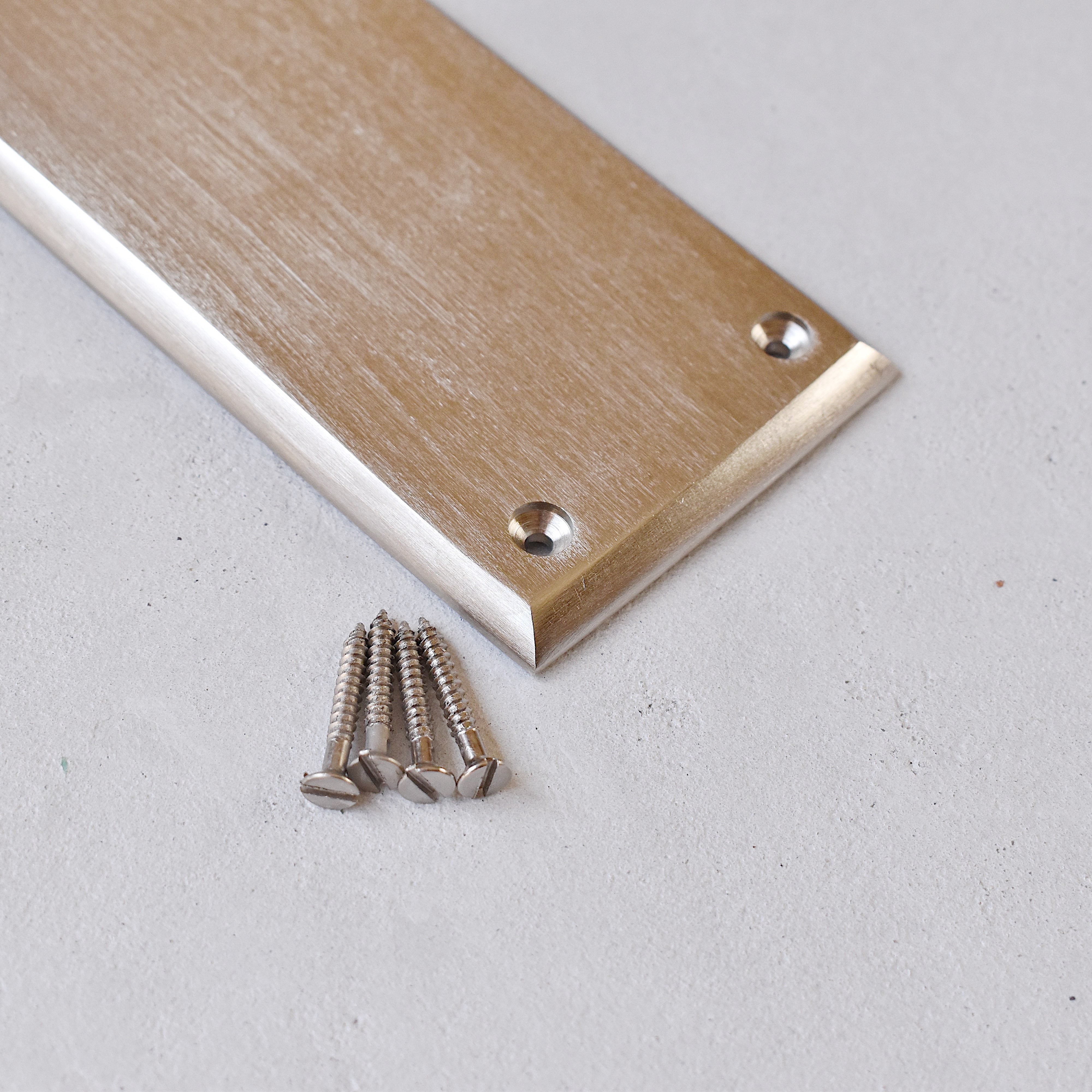 プッシュプレート シルバー