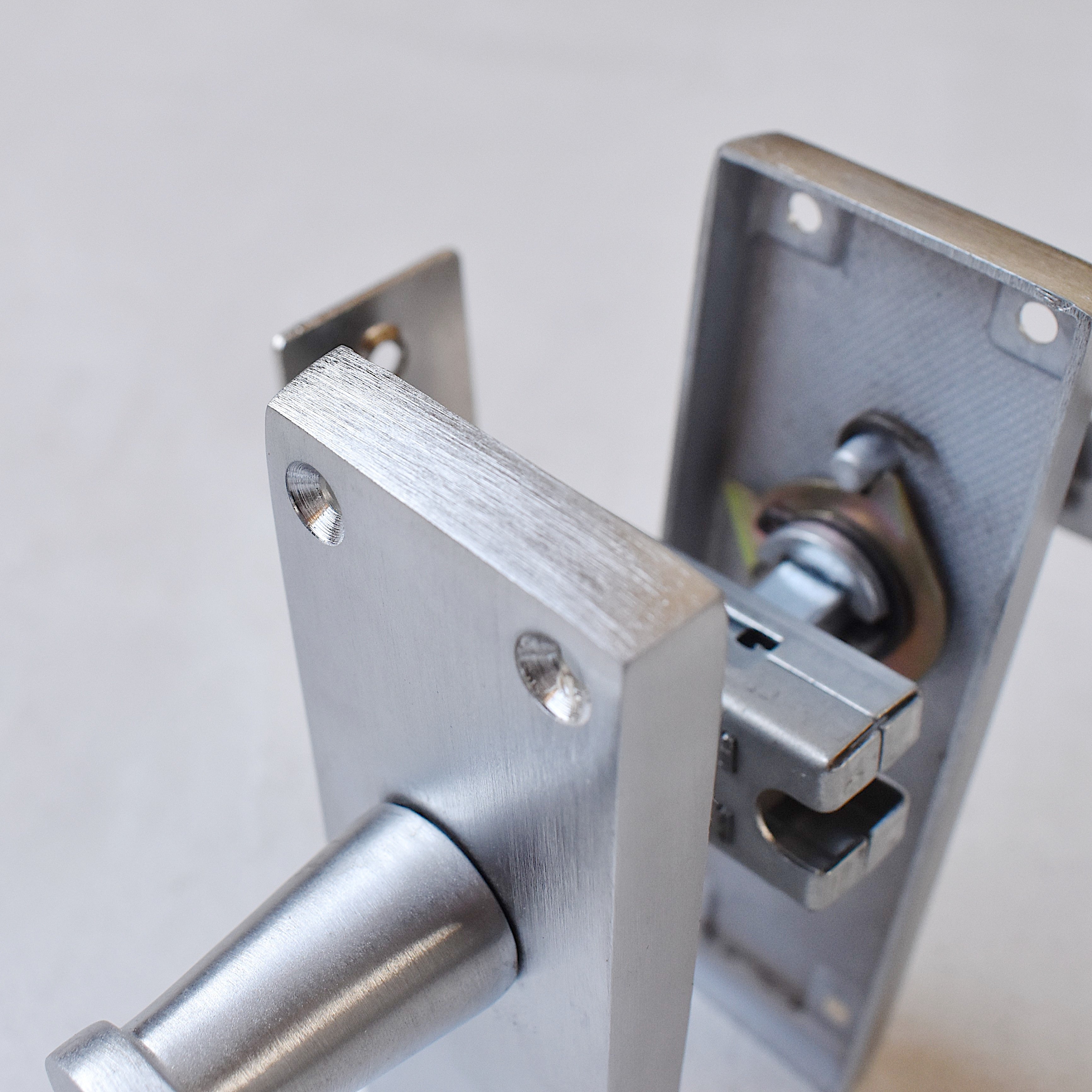 ヴィクトリアンレバーハンドル 艶消しシルバー