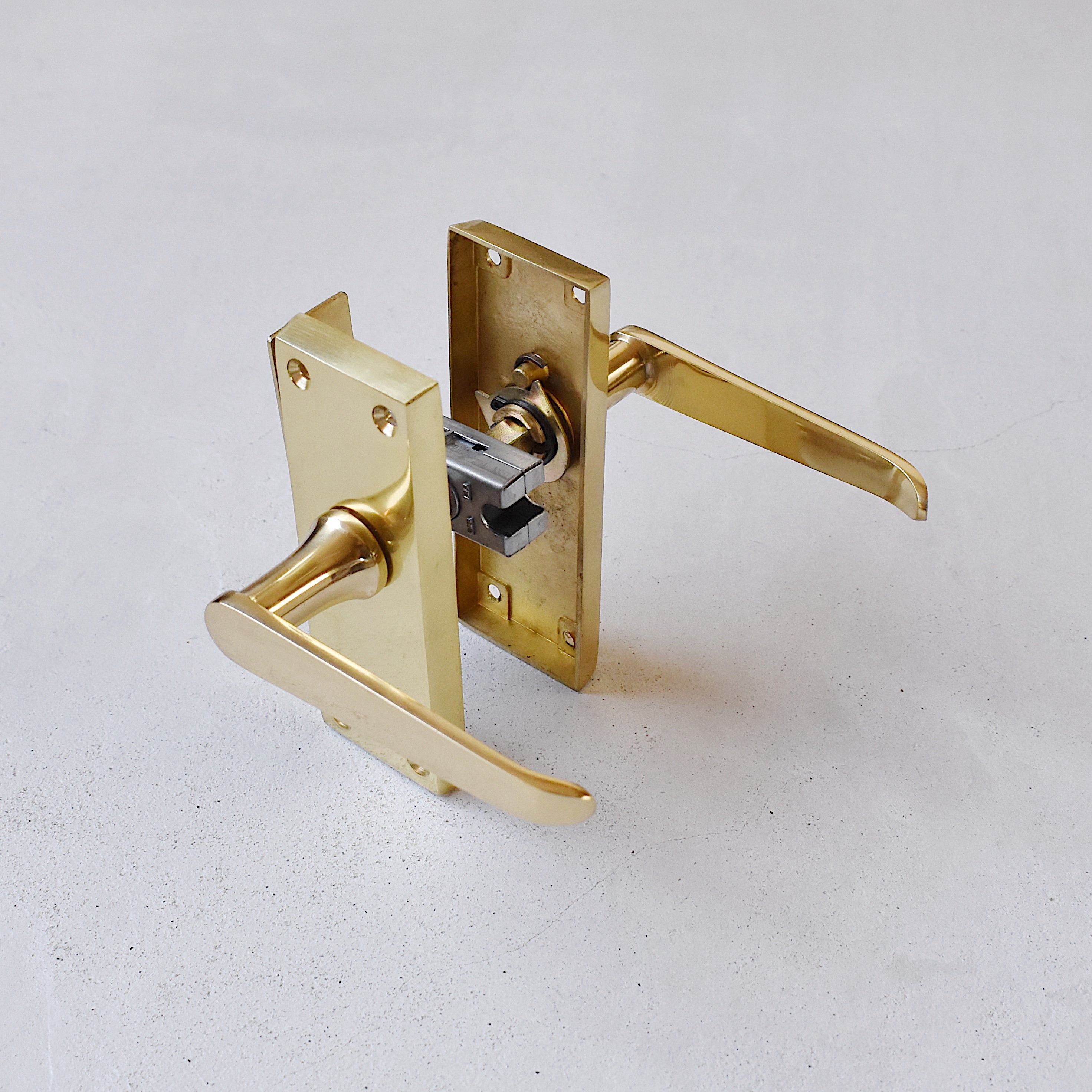 ヴィクトリアンレバーハンドル ゴールド