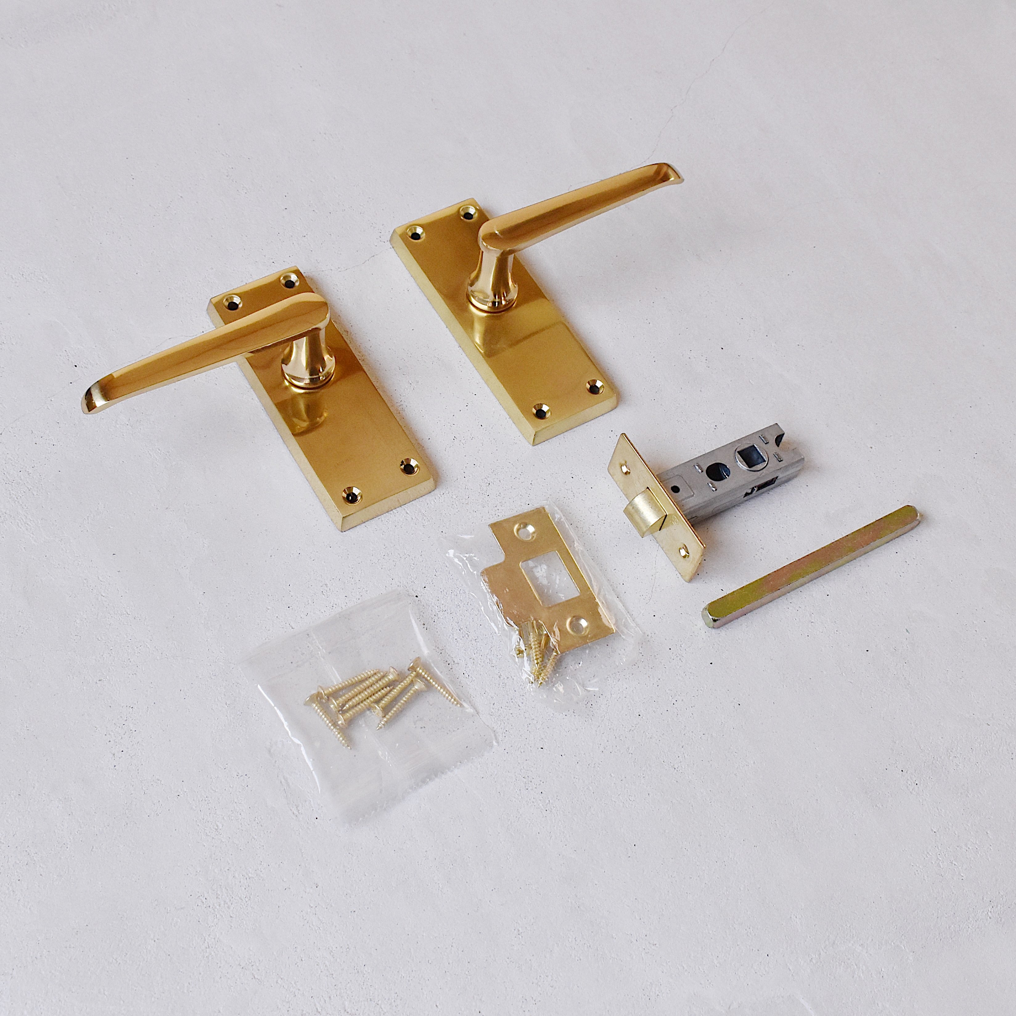 ヴィクトリアンレバーハンドル ゴールド