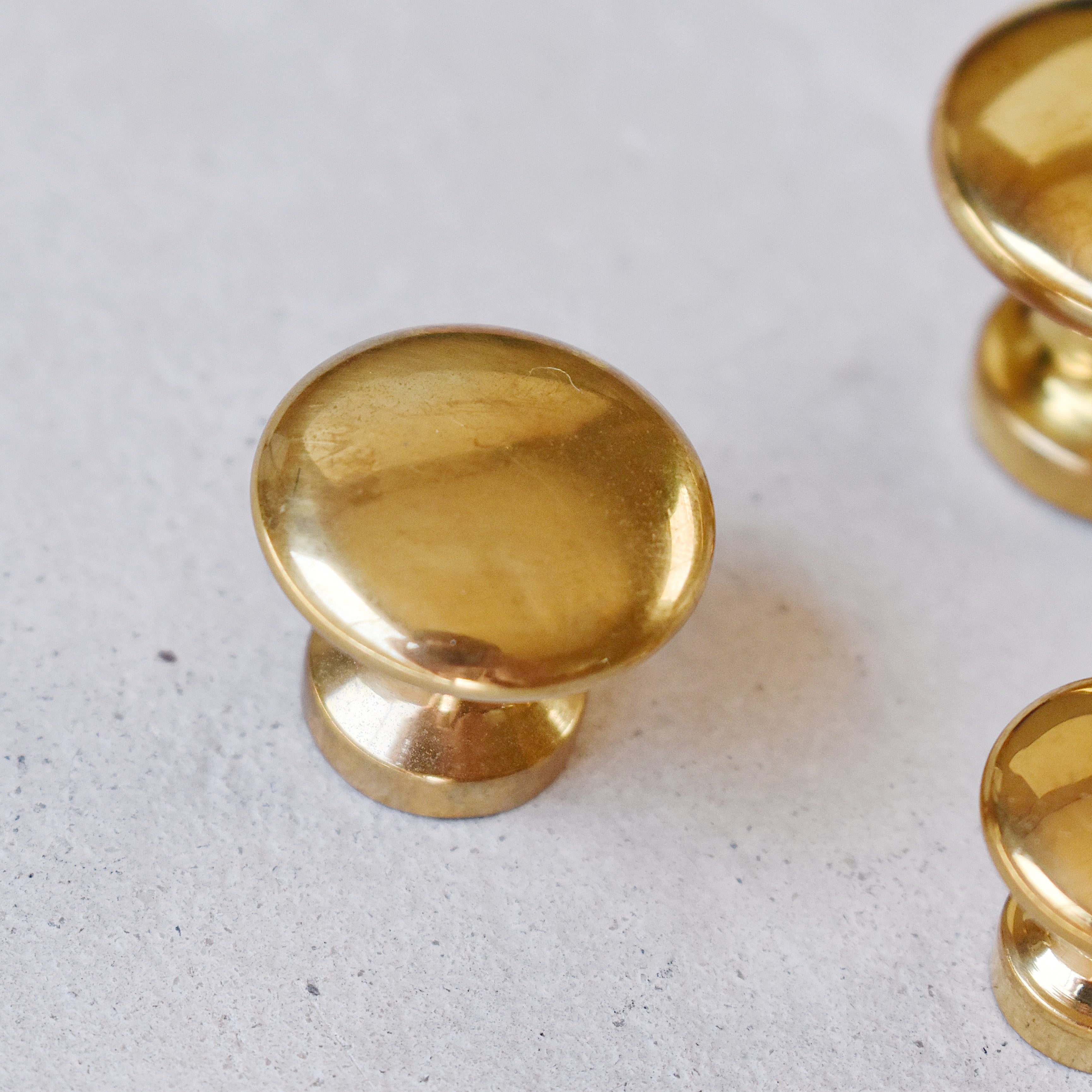 真鍮ノブ ゴールド