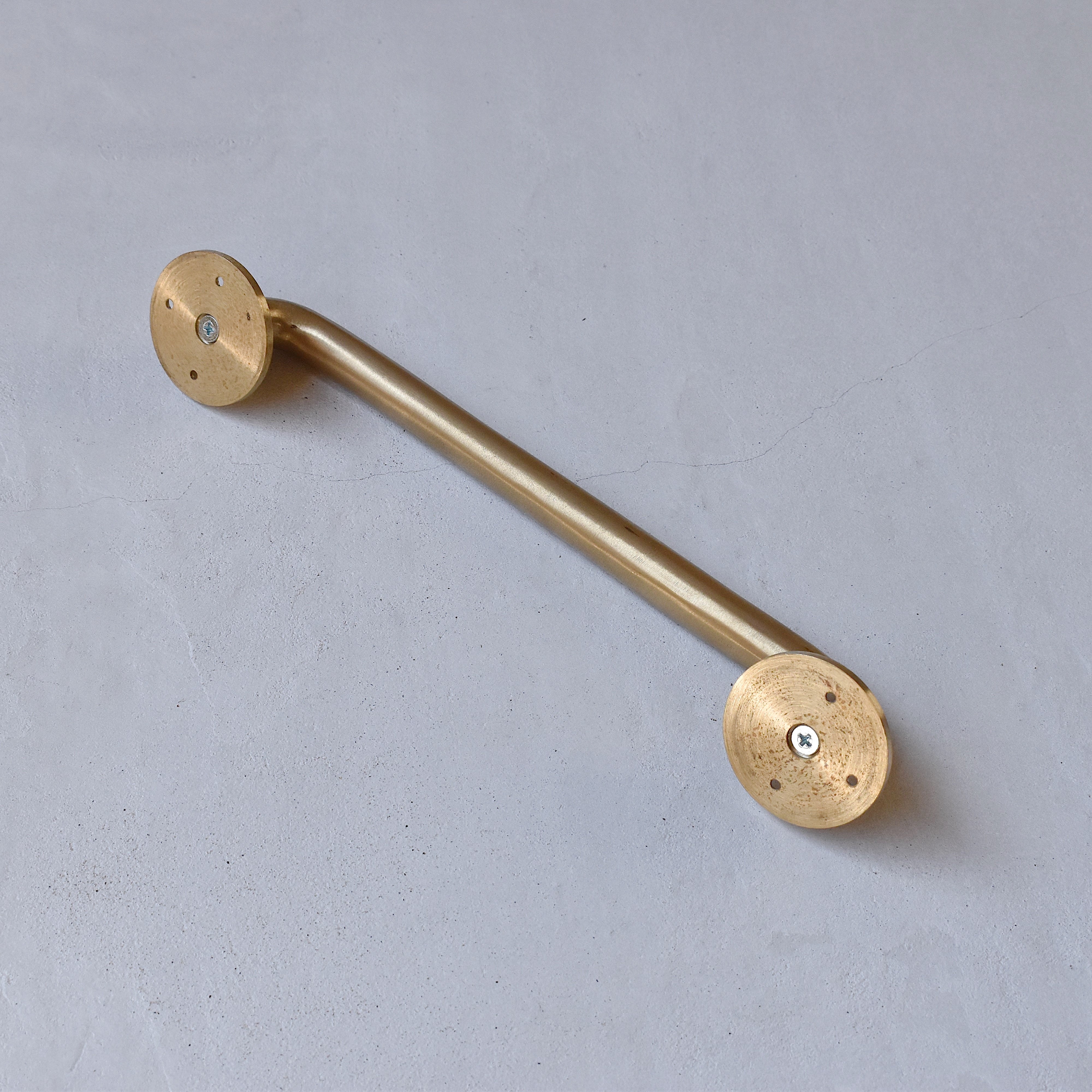 ラウンドバー・ドアハンドル ゴールド