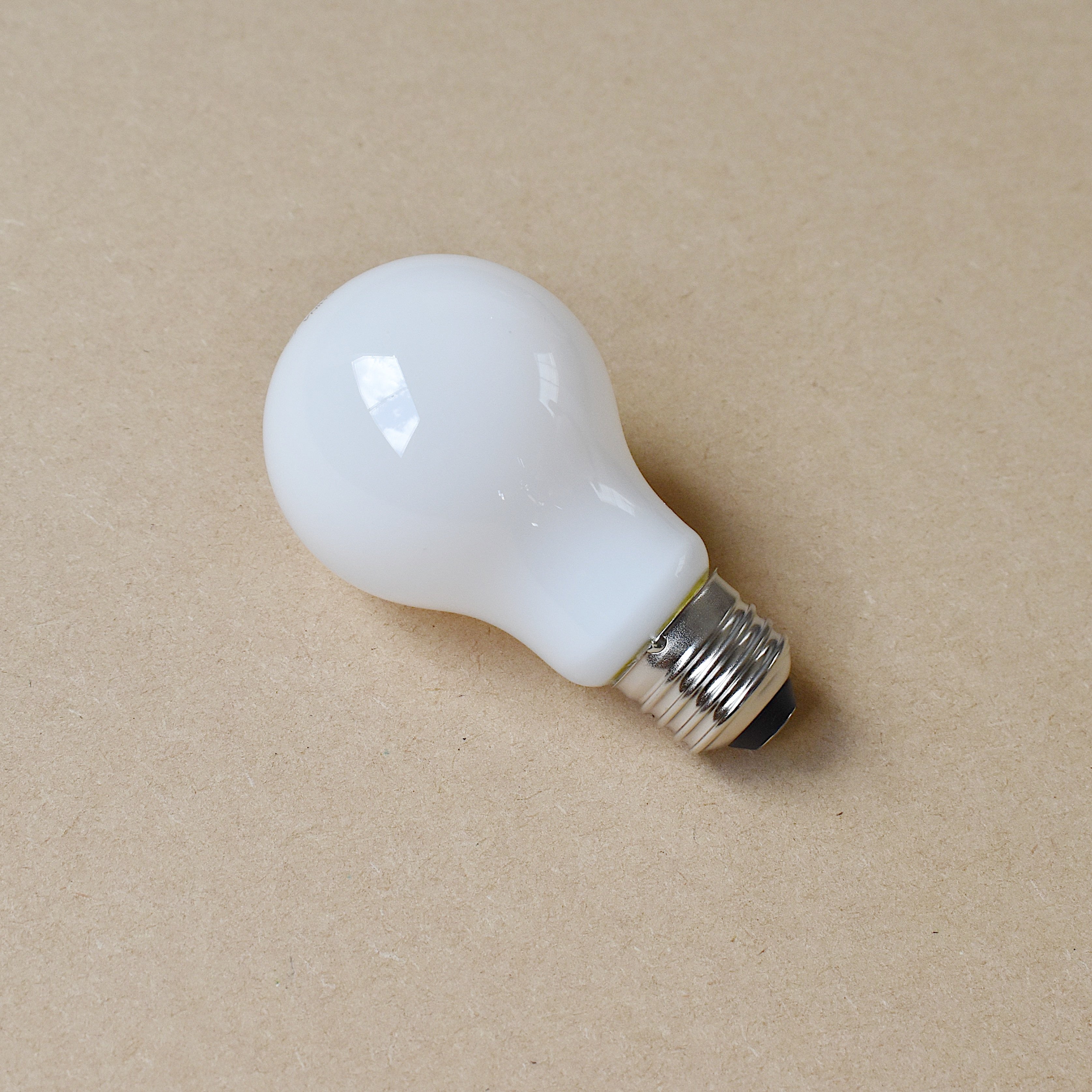 LED電球E26 TYPE6