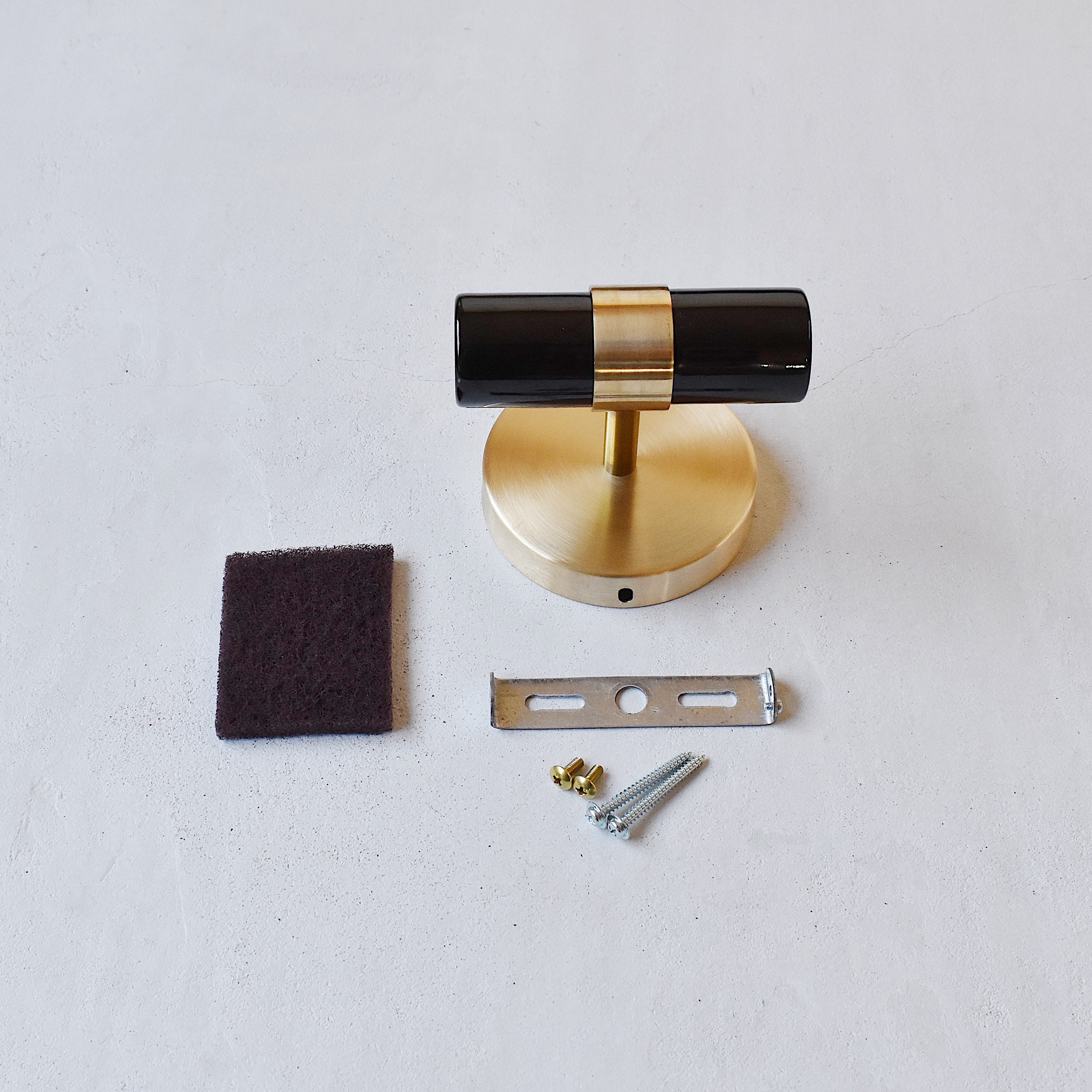 LYON BRACKET LIGHT BK