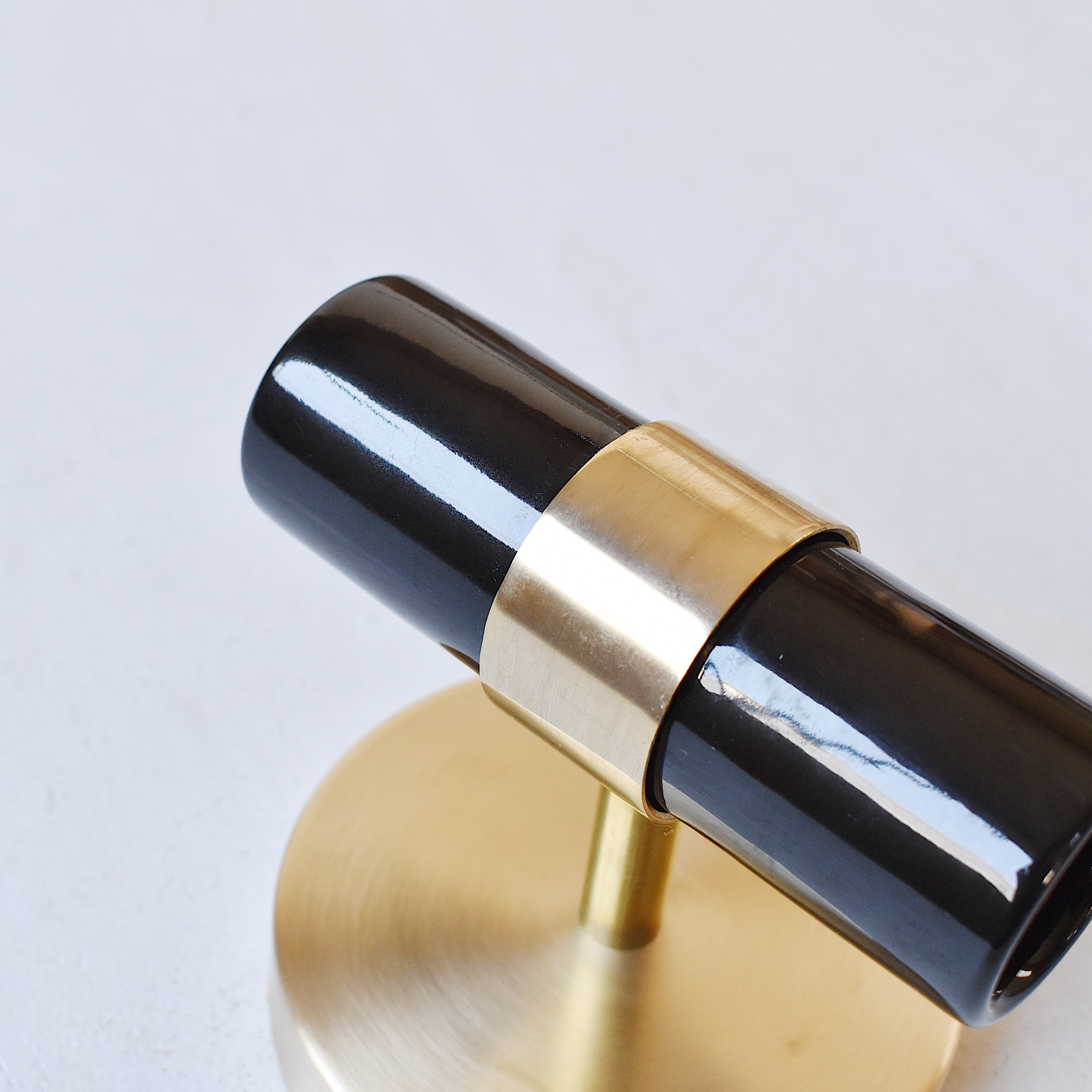 LYON BRACKET LIGHT BK