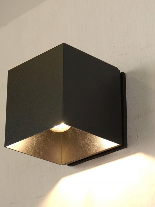 koti キューブエントランスライト ブラック