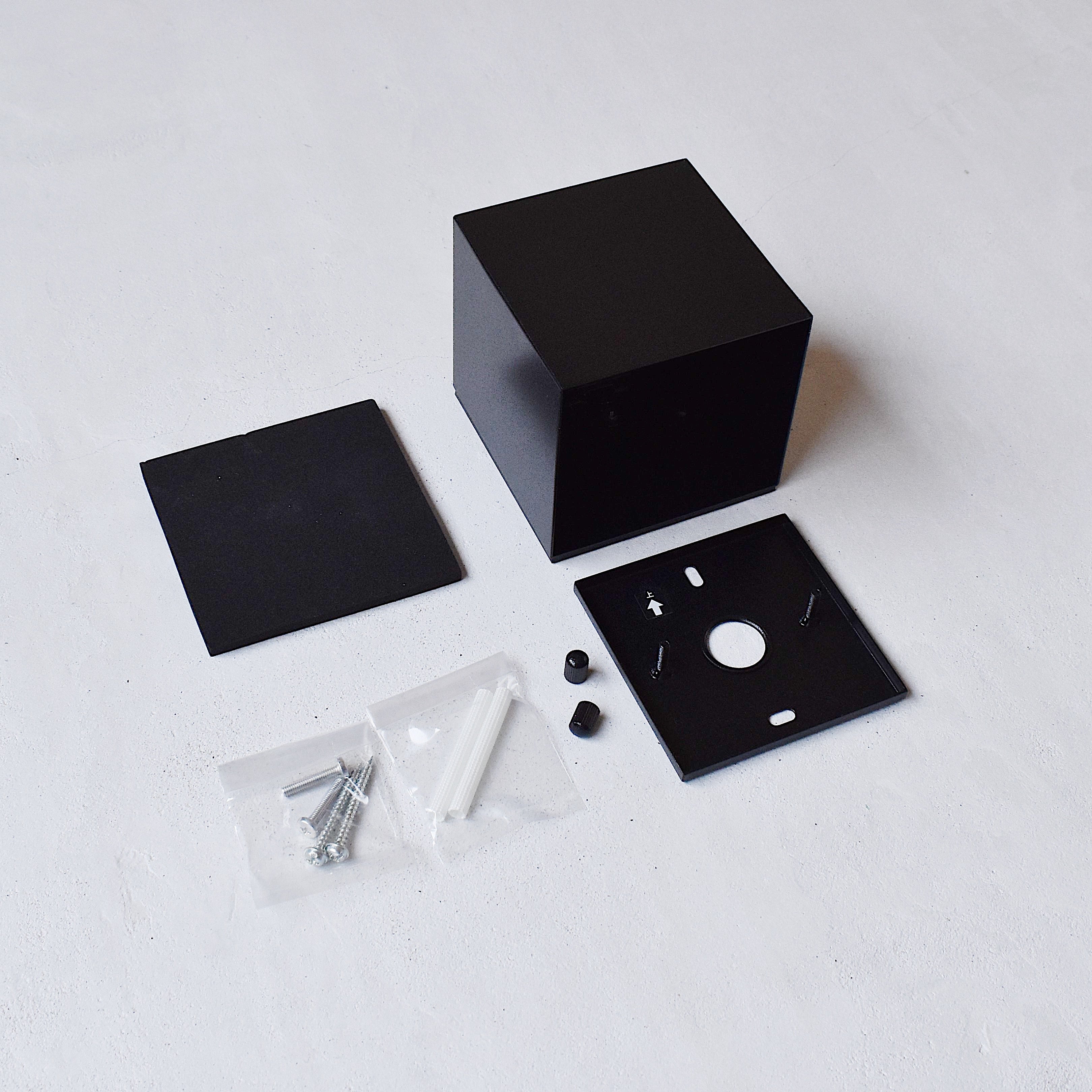 koti キューブエントランスライト ブラック