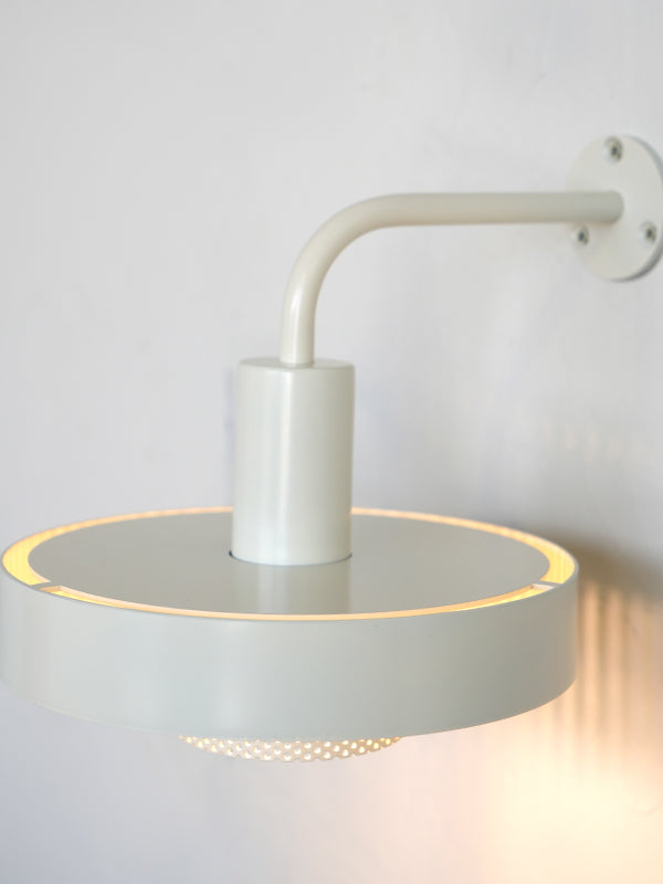 KT punching bracket light WH【お取り寄せ品】