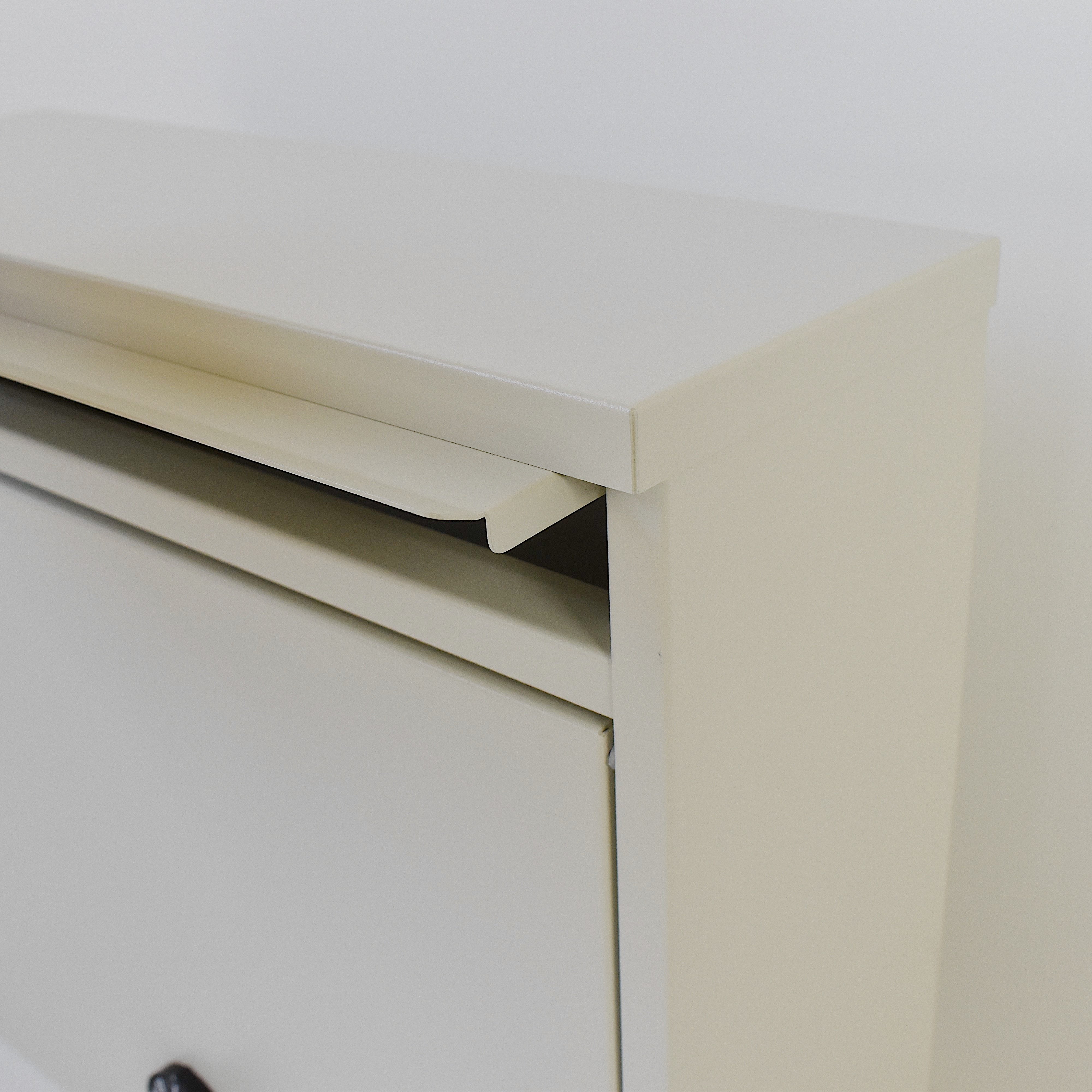 ワイドポスト ダイヤル クリーム