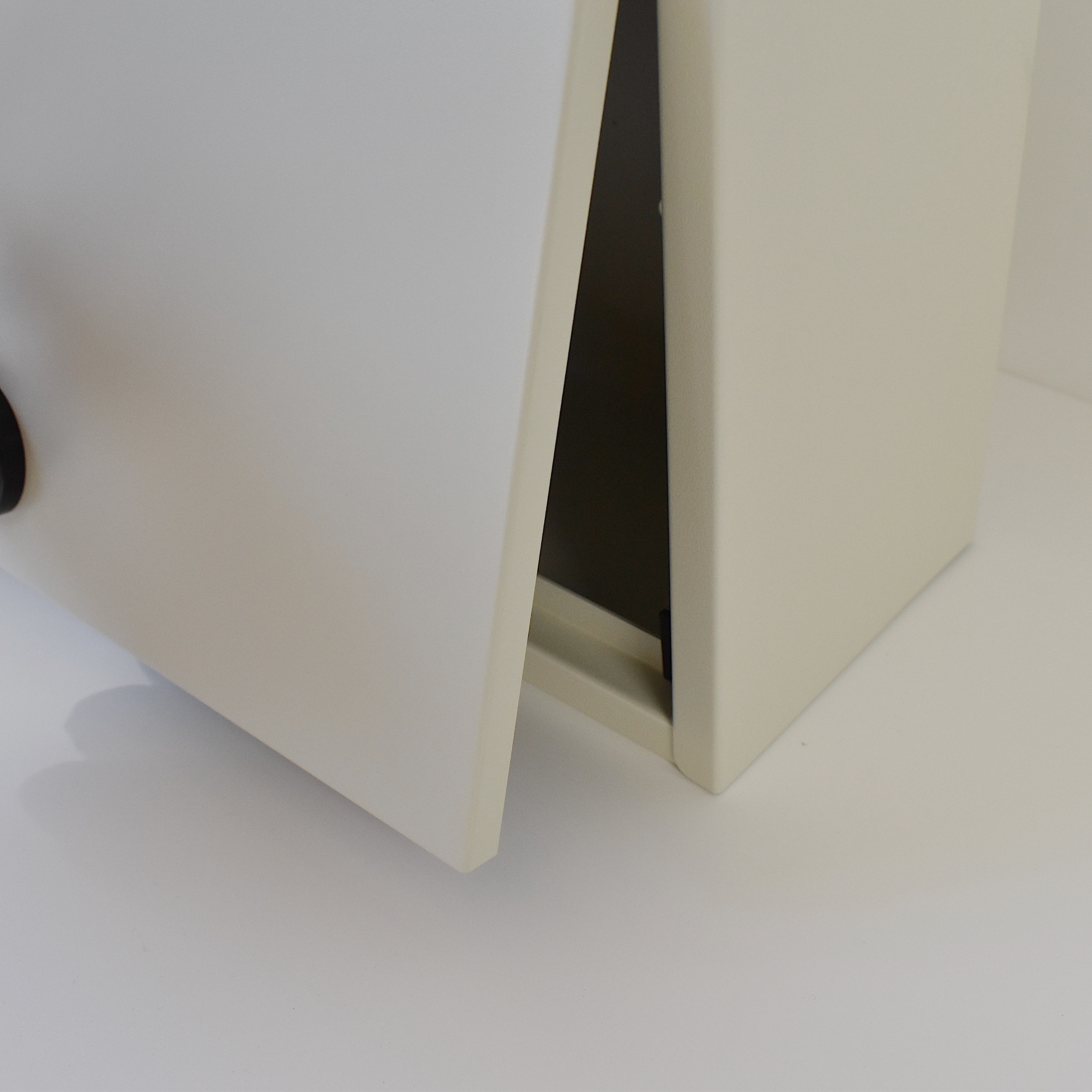 ワイドポスト ダイヤル クリーム