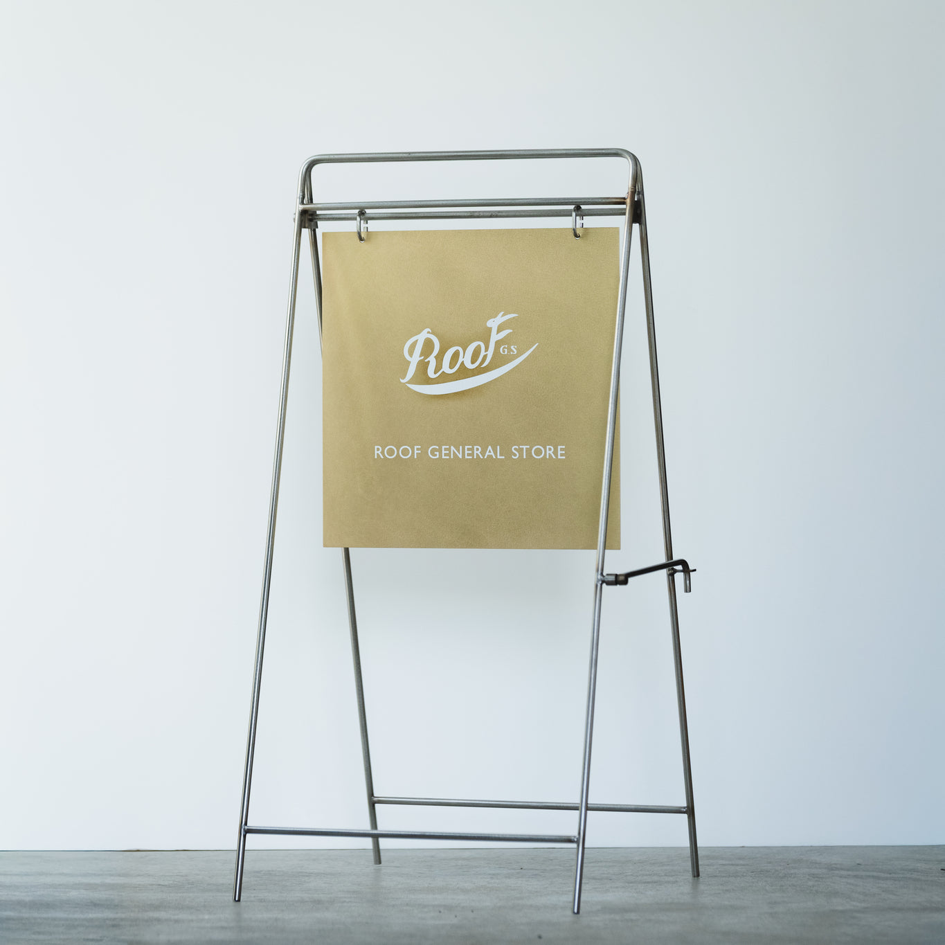 FOLDING SIGN BOARD / BRASS