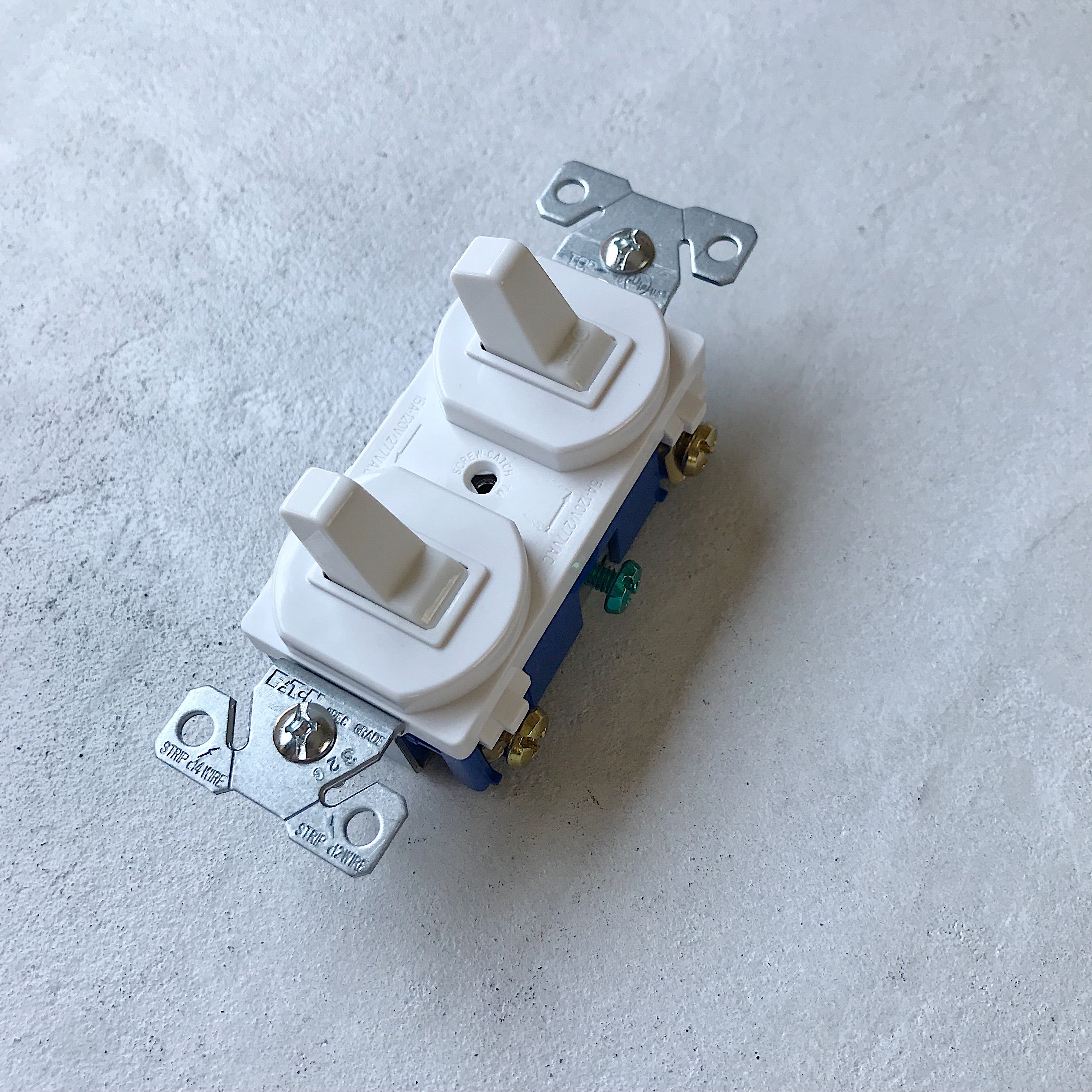 アメリカンダブルスイッチ (片切り/3路)