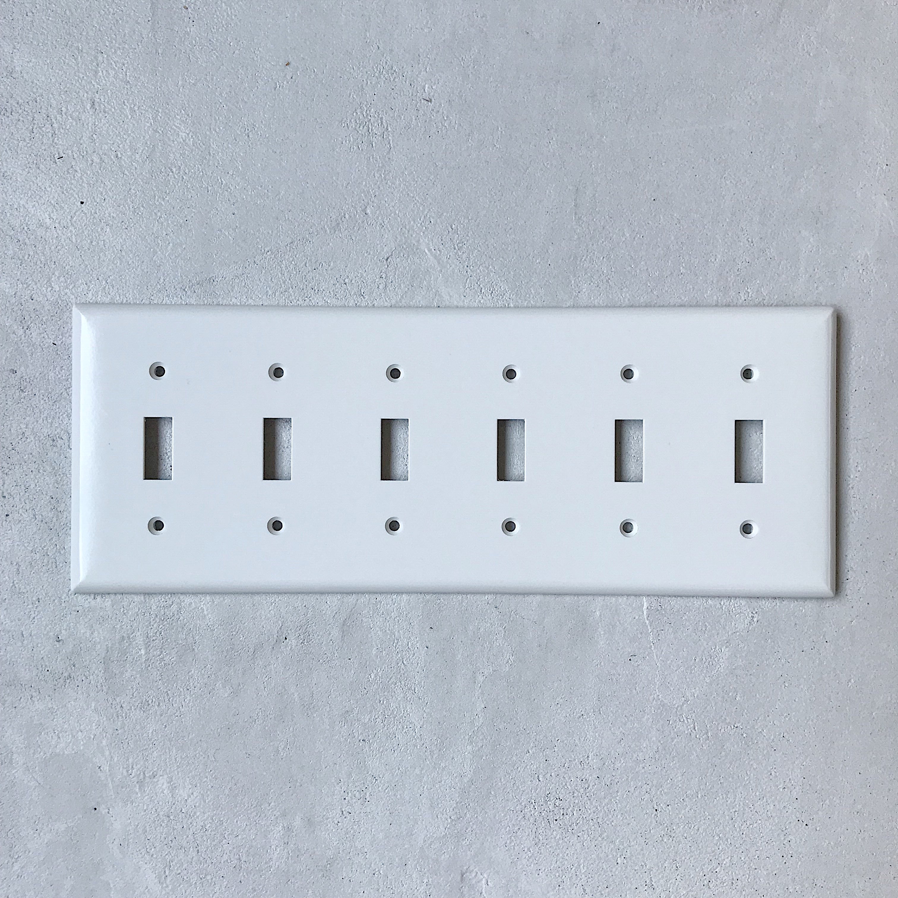 アメリカン6口スイッチプレート(プラスチック)