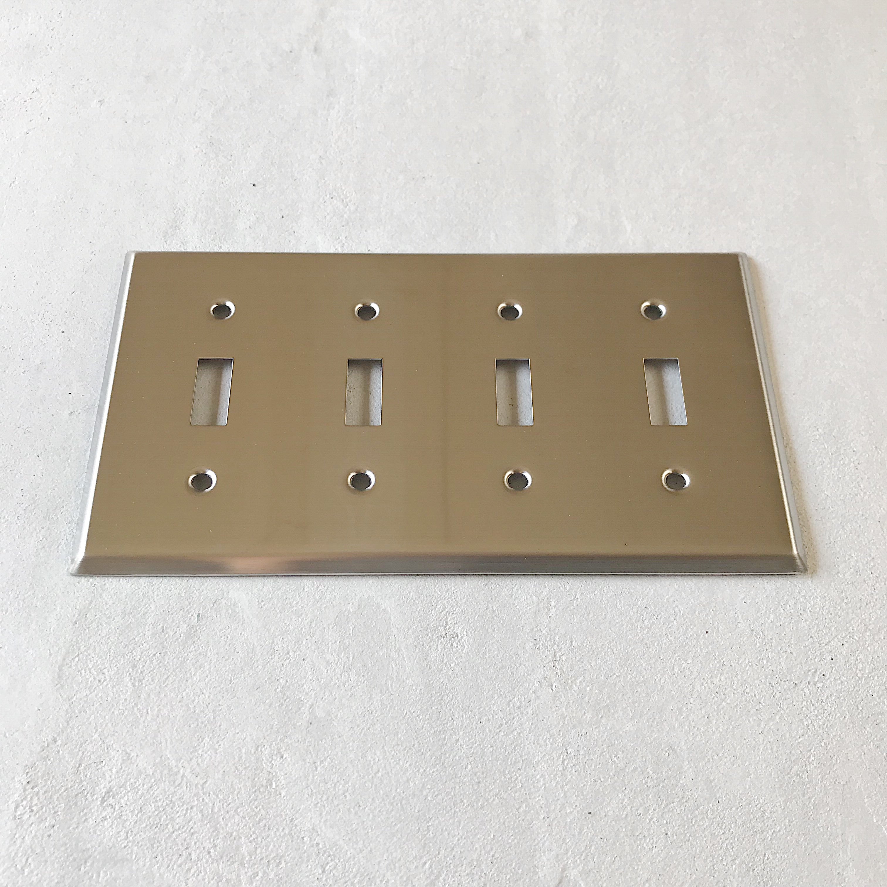 アメリカン4口スイッチプレート(ステンレス)