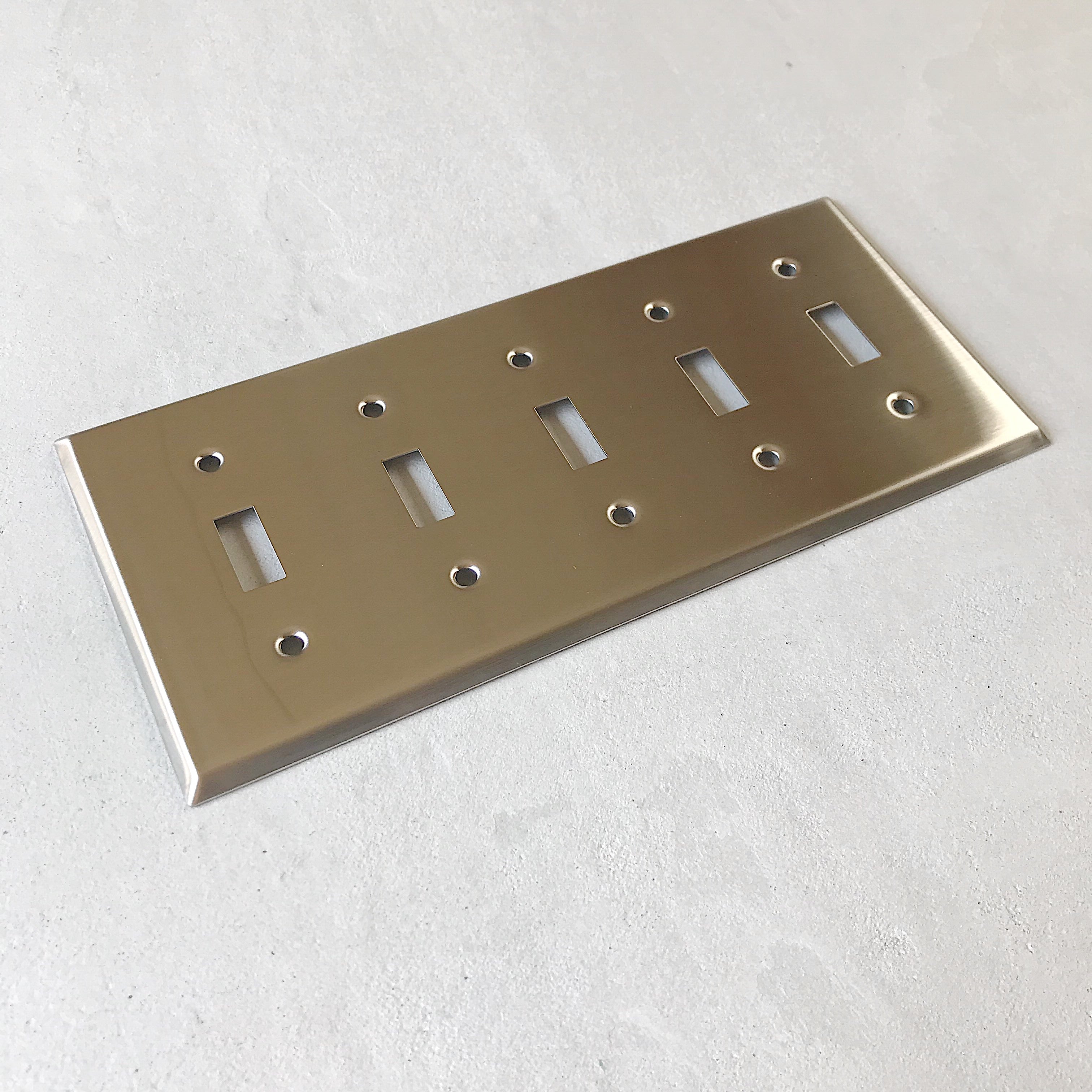 アメリカン5口スイッチプレート(ステンレス)