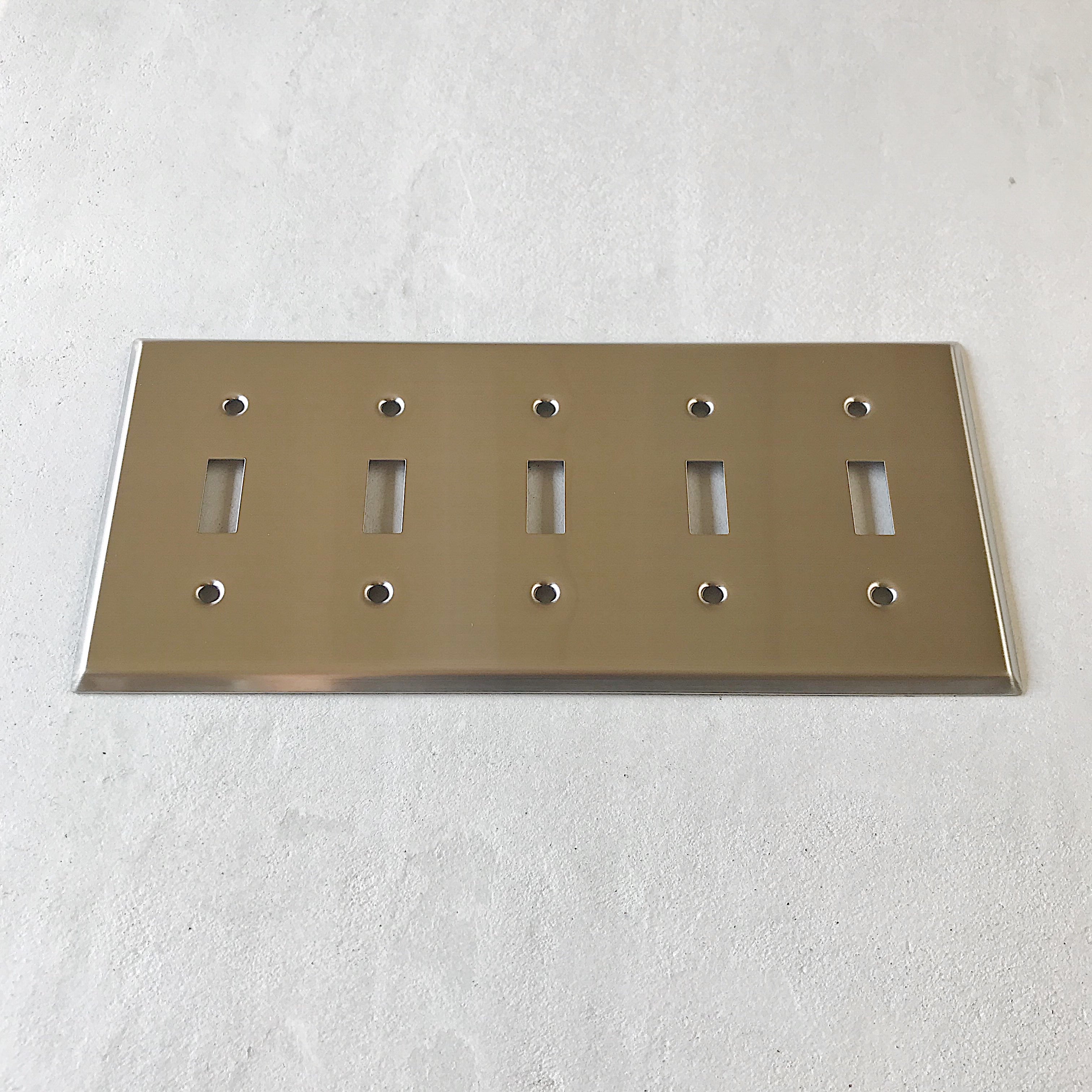 アメリカン5口スイッチプレート(ステンレス)