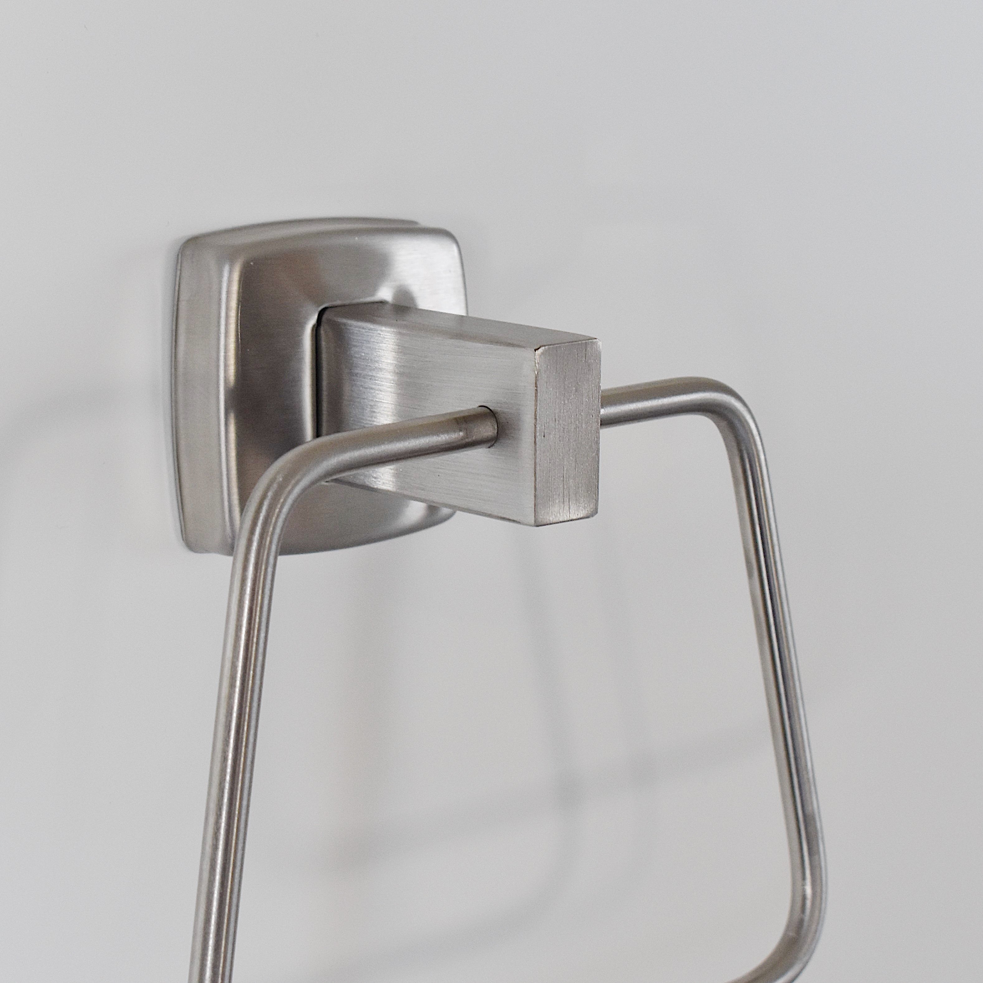 STAINLESS TOWEL RING