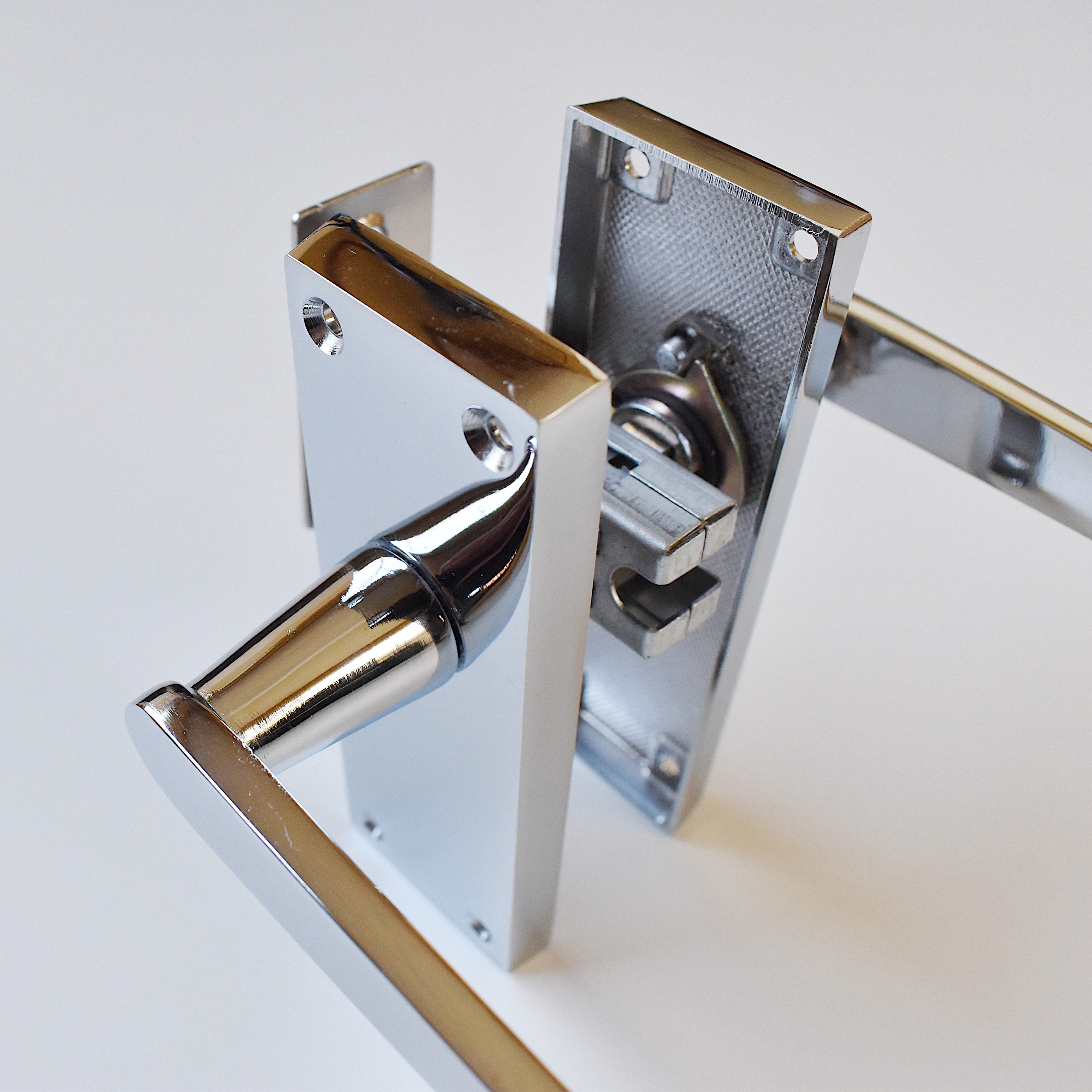 ヴィクトリアンレバーハンドル 鏡面シルバー