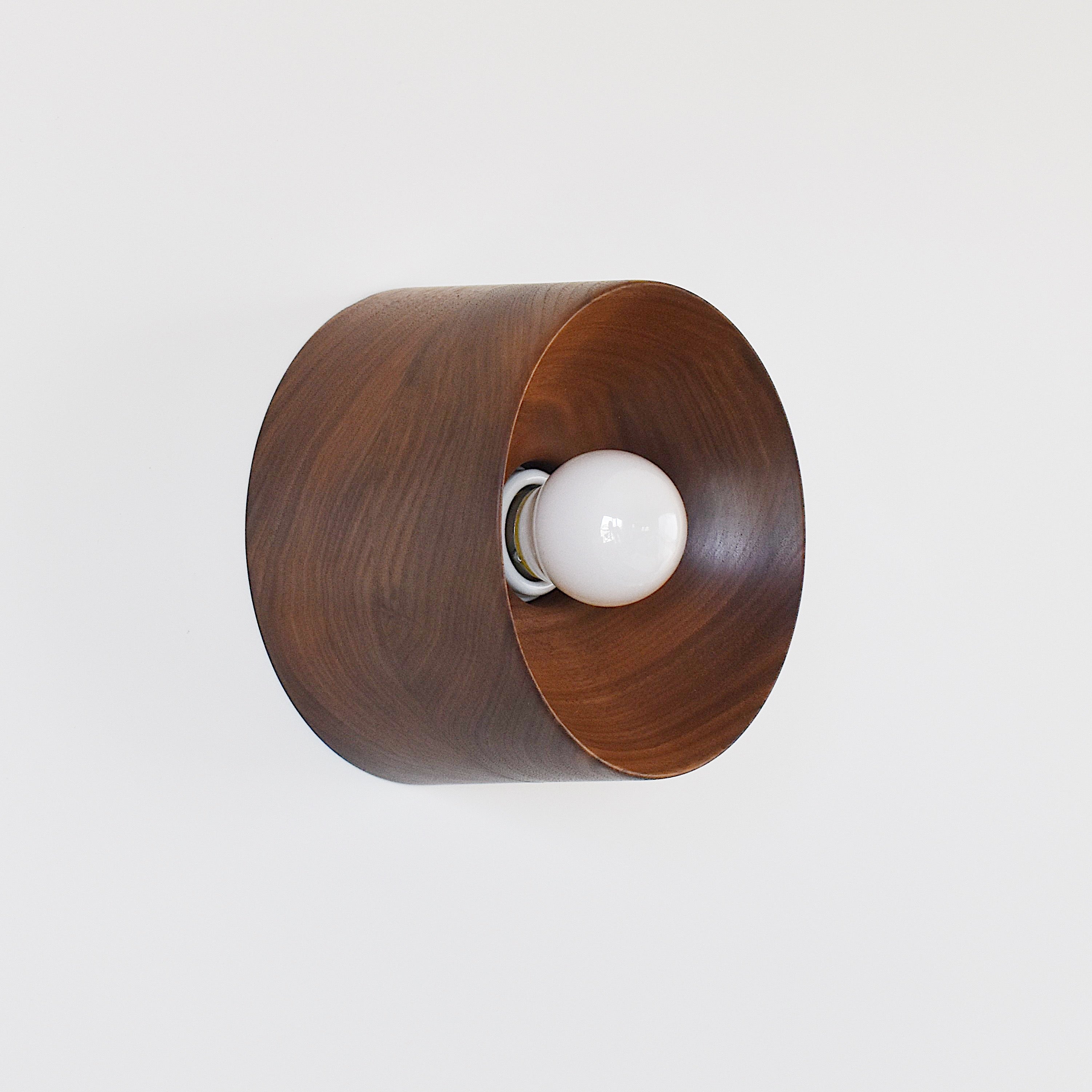 HOLLOW LIGHT［受注生産品］
