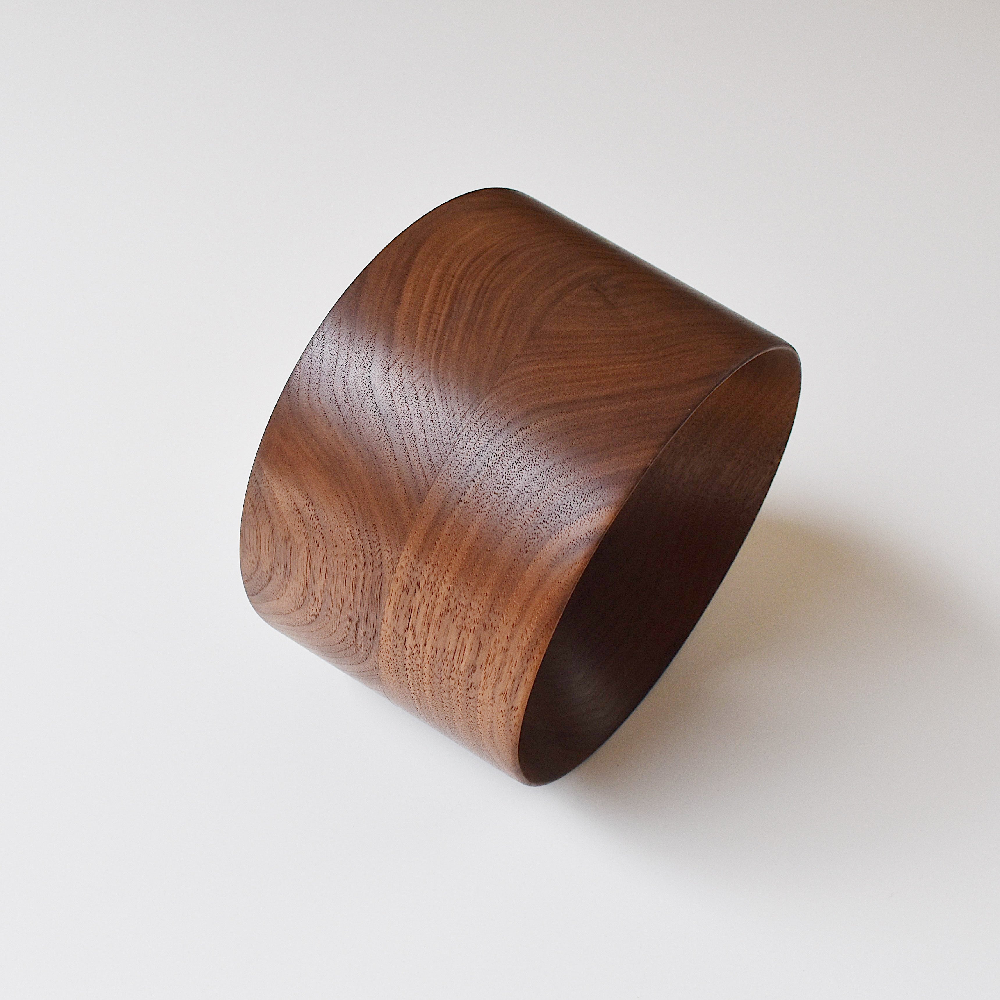 HOLLOW LIGHT［受注生産品］