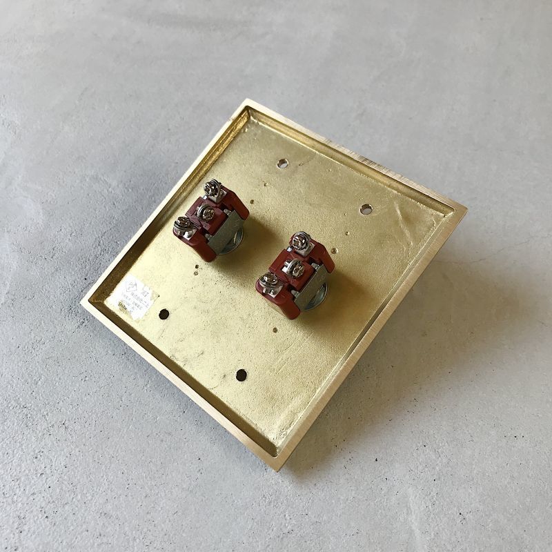 真鍮スイッチプレート 2口（正方形）［受注生産品］